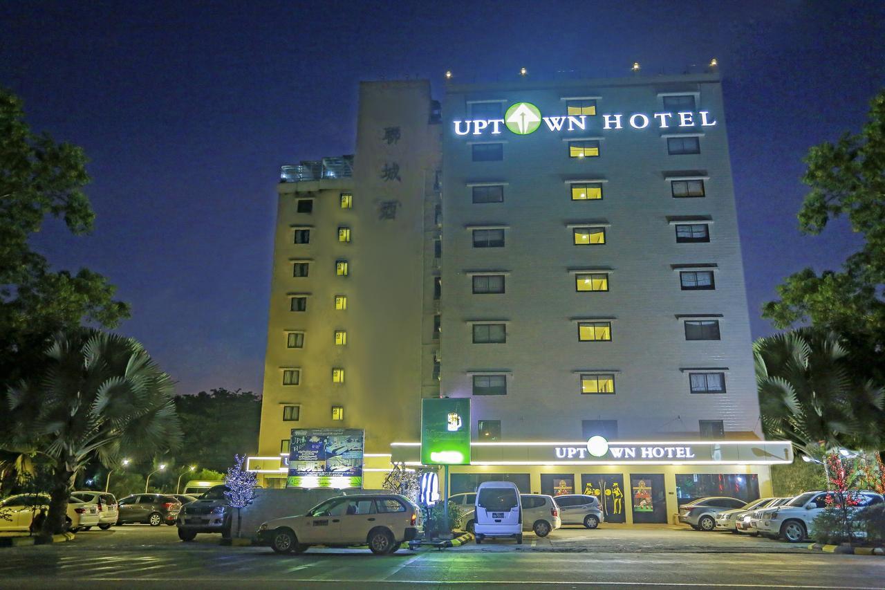 Uptown Hotel Янгон Екстериор снимка